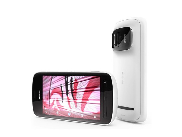 Nokia 808 PureView Truphone