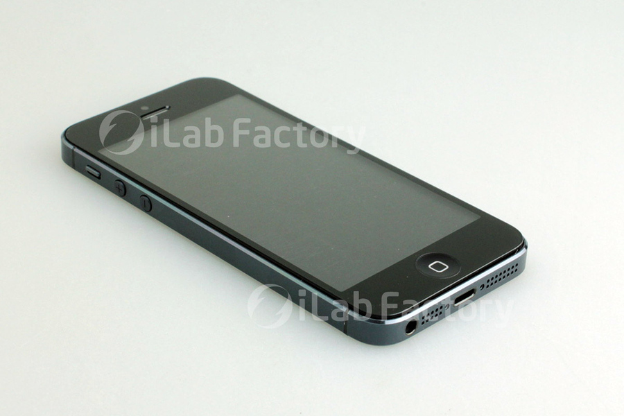 New iPhone 5 screen, iPhone 5 screen photos, iPhone 2012 rumors