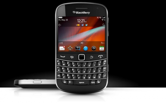 BlackBerry Bold 9900 on Truphone, BB OS updates, unlocked BlackBerry upgrades