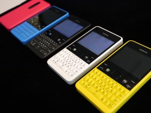 Asha 210, Dual-SIM phone, Nokia Symbian