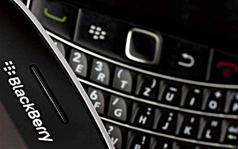 BlackBerry smartphones, BBOS 7, BlackBerry buyout